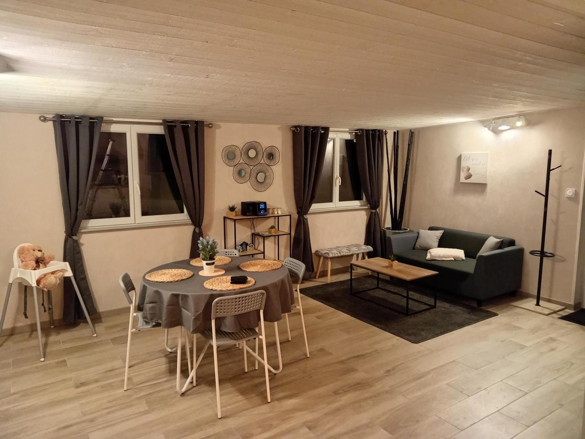 Cozycocoon Appartement Parcey Eksteriør bilde